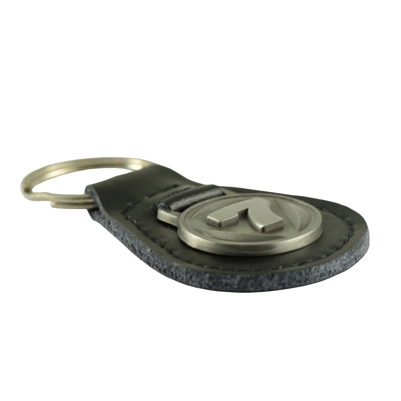 Metal keychain with leather